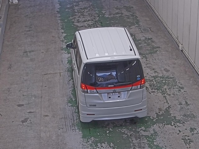 MITSUBISHI DELICA D:2