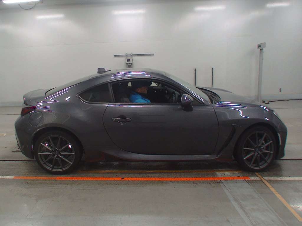 SUBARU BRZ