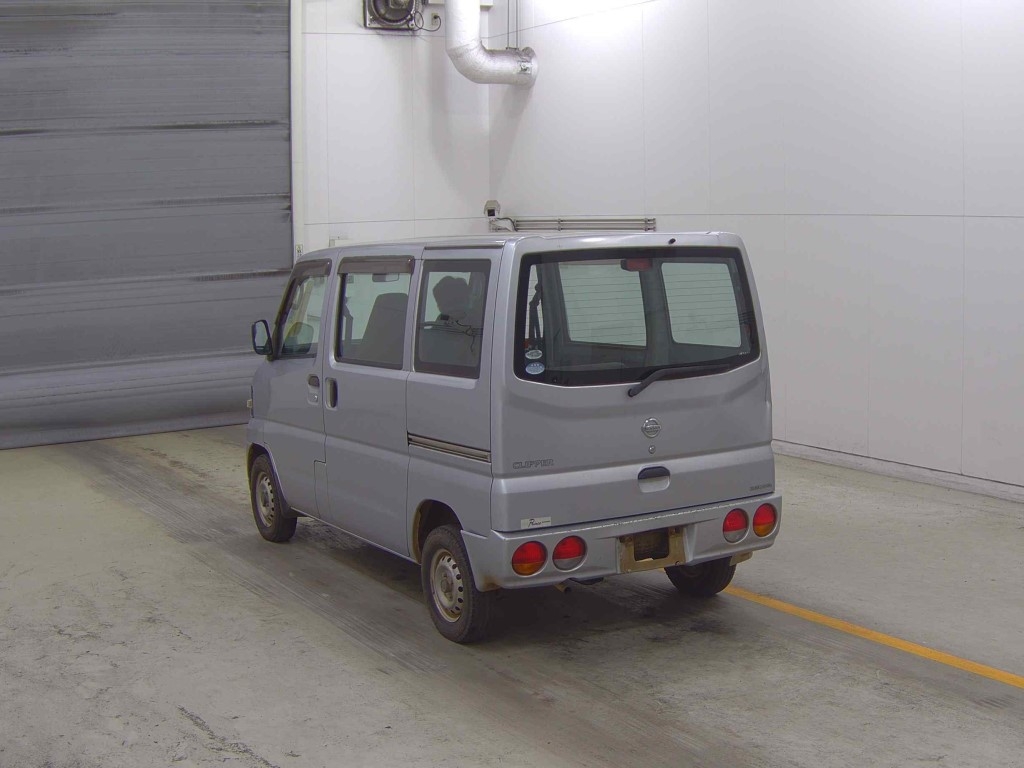 NISSAN CLIPPER