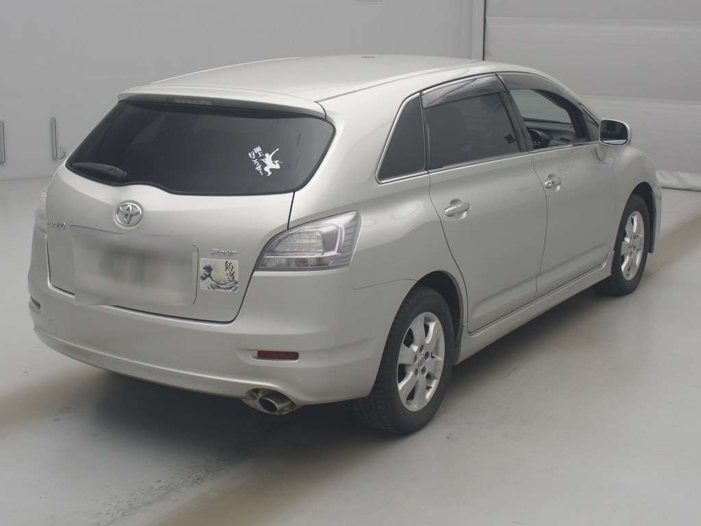 TOYOTA MARK X ZIO