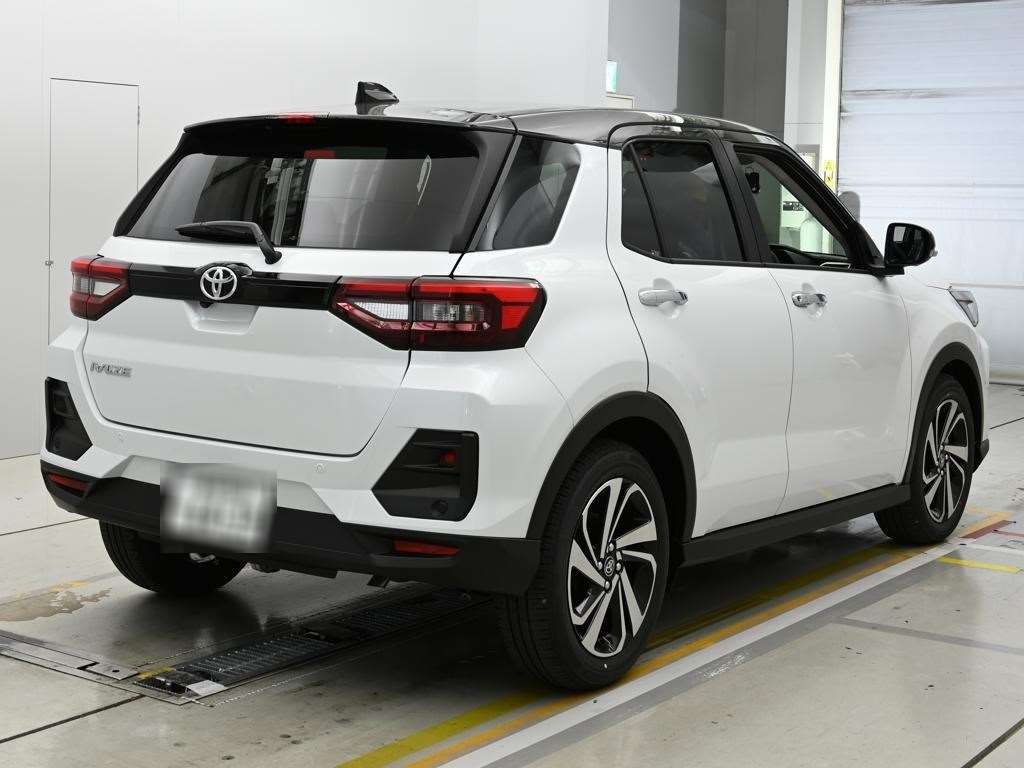 TOYOTA RAIZE