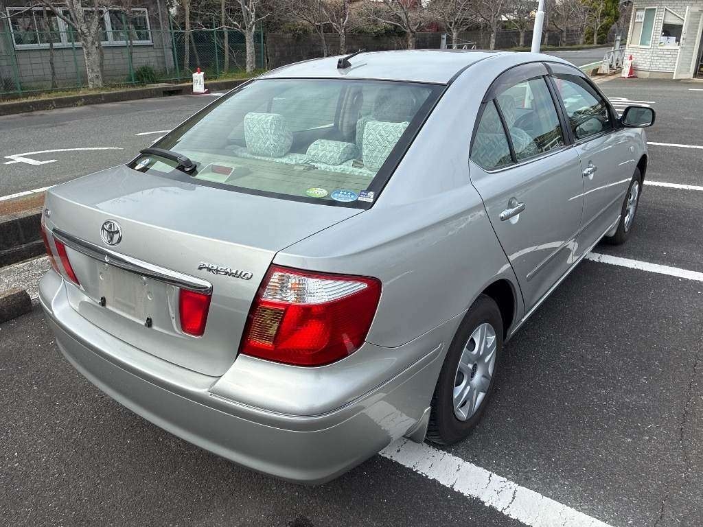 TOYOTA PREMIO