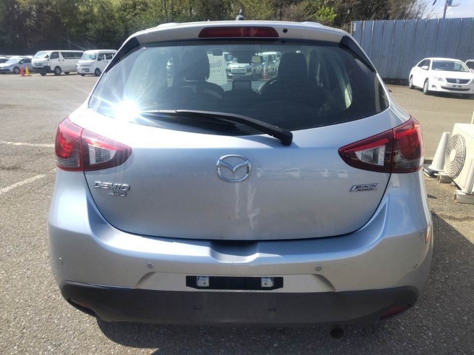 MAZDA MAZDA2