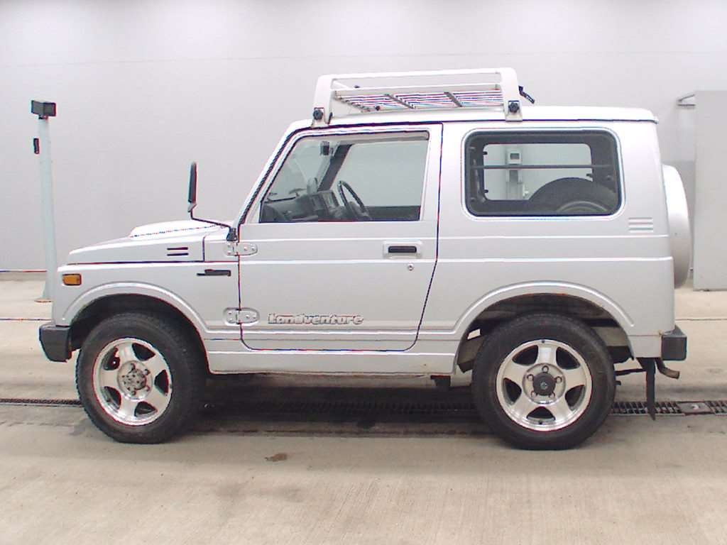 SUZUKI JIMNY
