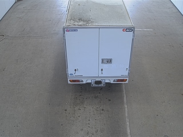 NISSAN CLIPPER