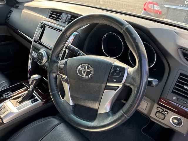 TOYOTA MARK X