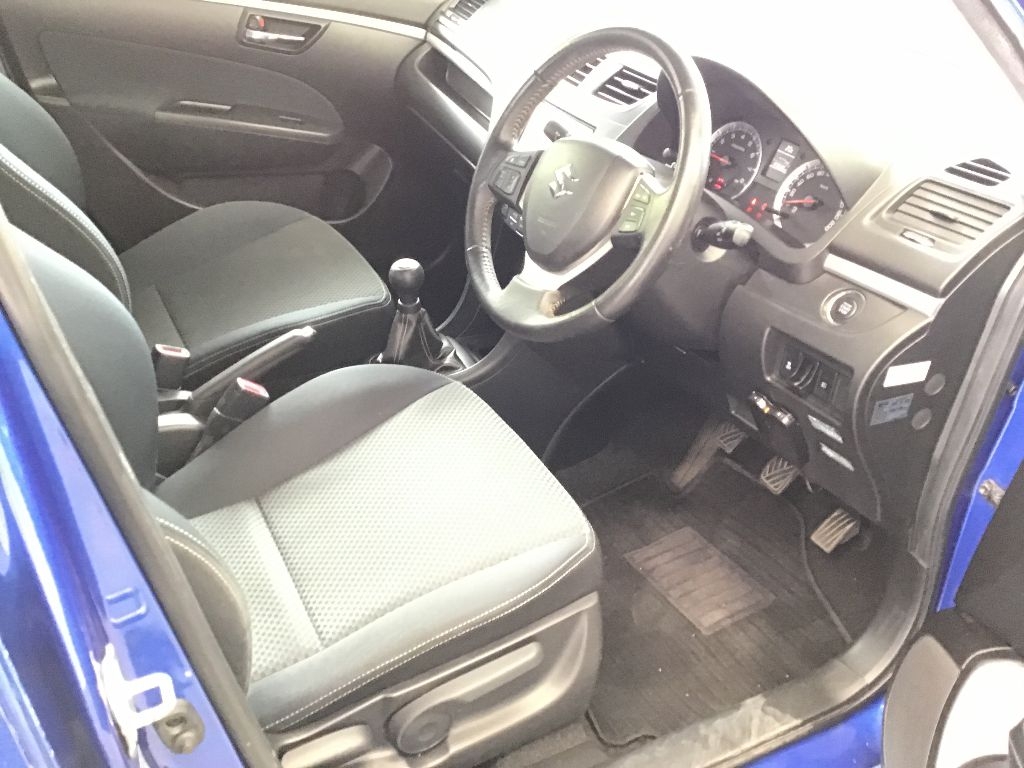 SUZUKI SWIFT