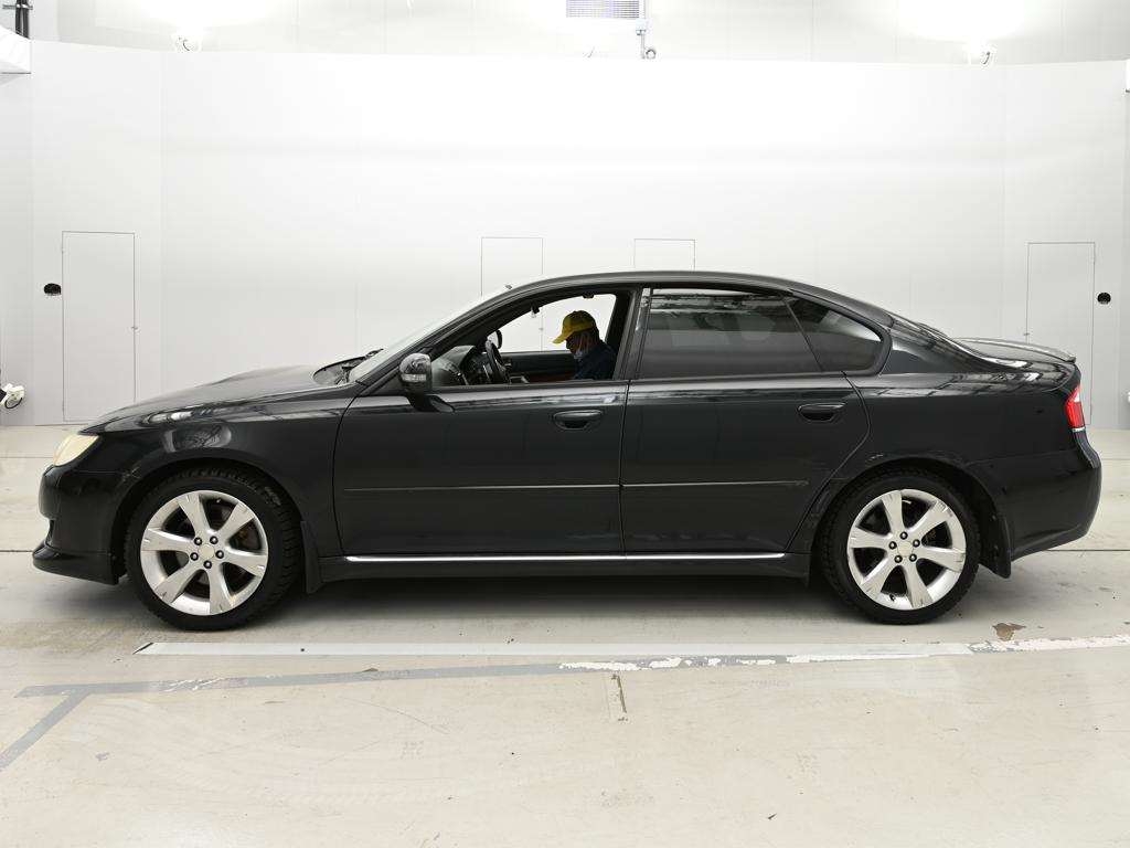 SUBARU LEGACY B4