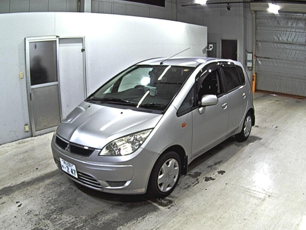 MITSUBISHI COLT