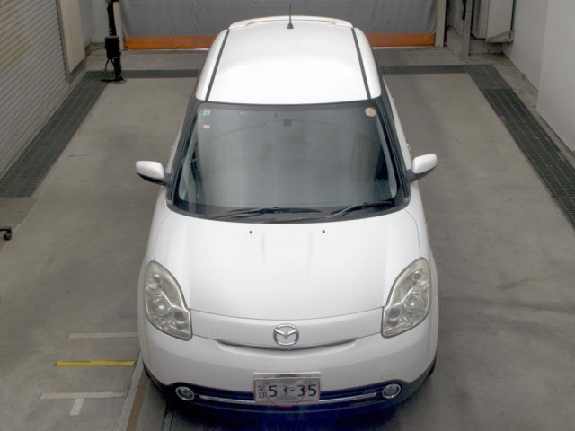 MAZDA VERISA