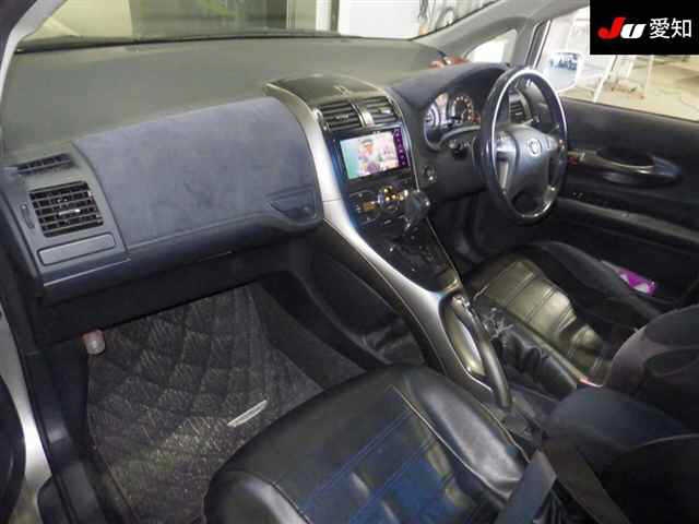 TOYOTA BLADE