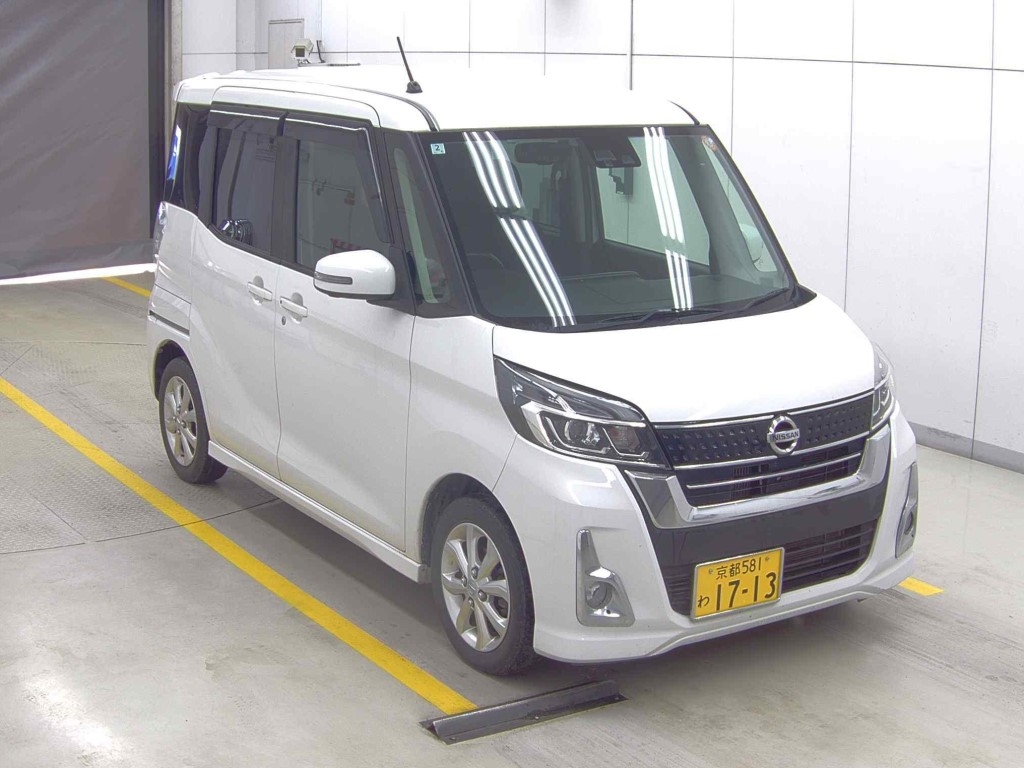NISSAN DAYZ ROOX