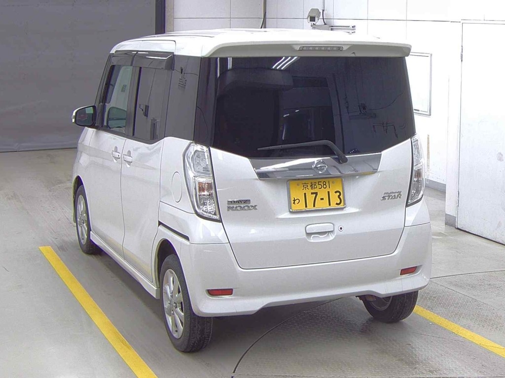 NISSAN DAYZ ROOX