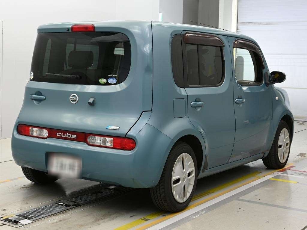 NISSAN CUBE
