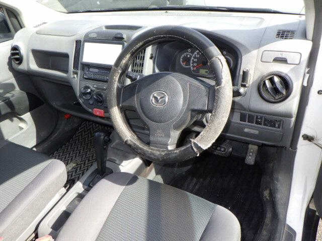 MAZDA FAMILIA