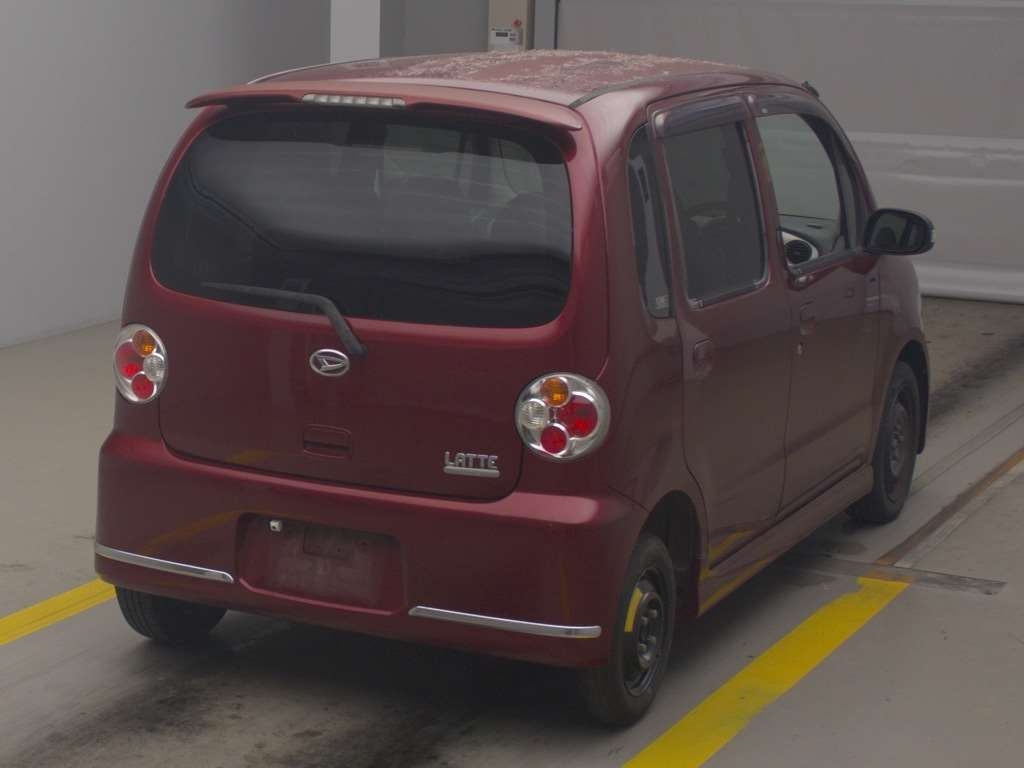 DAIHATSU MOVE LATTE