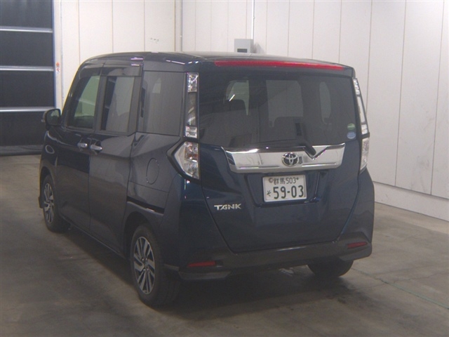 TOYOTA TANK
