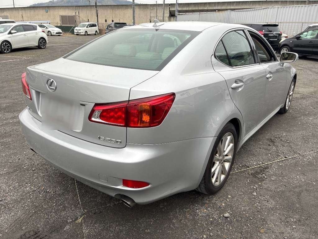LEXUS IS250
