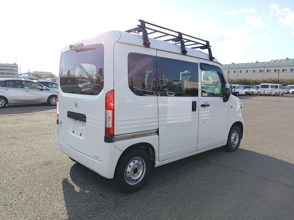 HONDA N-VAN