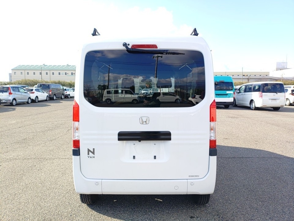 HONDA N-VAN