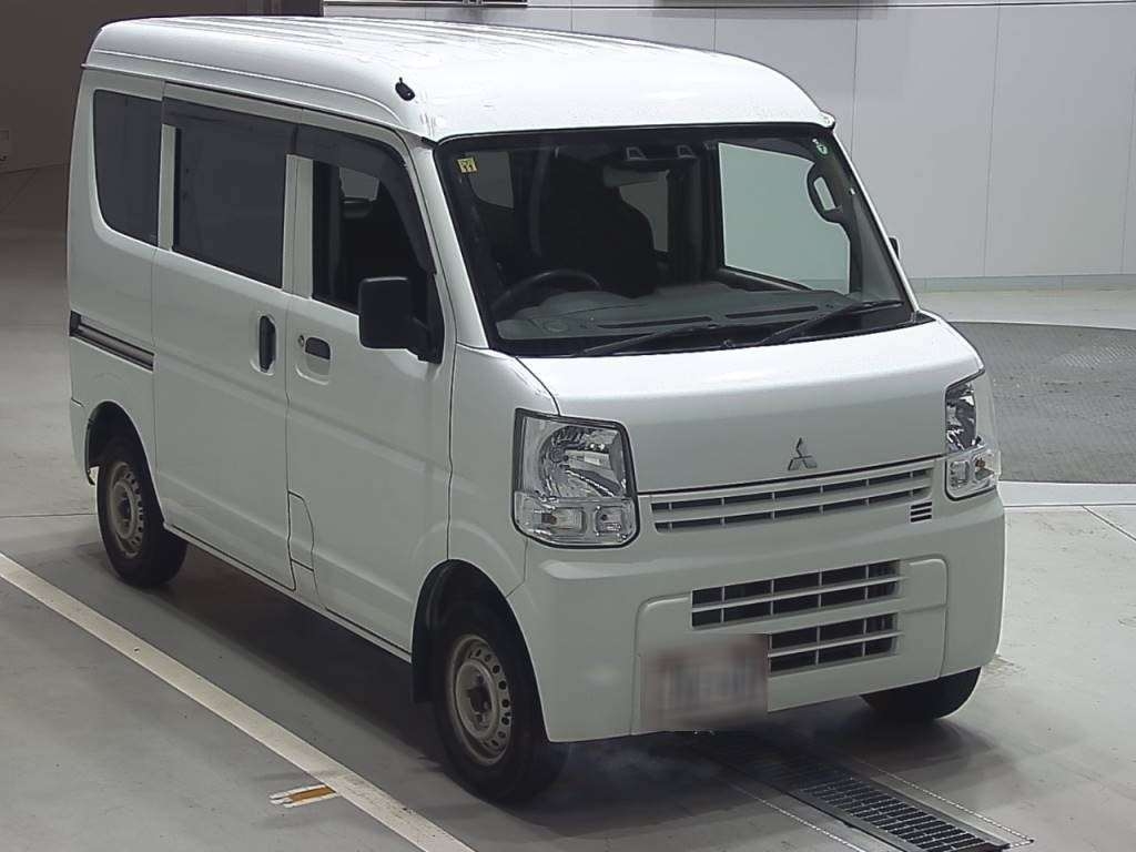 MITSUBISHI MINICAB