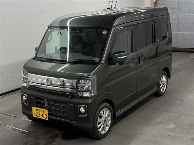 NISSAN NV100 CLIPPER