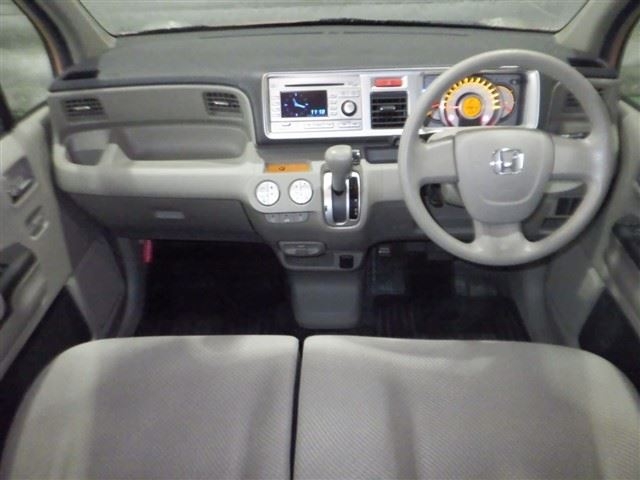 HONDA LIFE