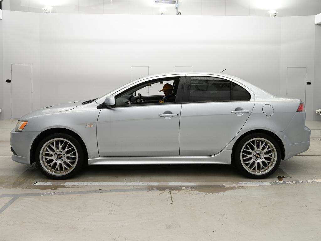 MITSUBISHI GALANT FORTIS