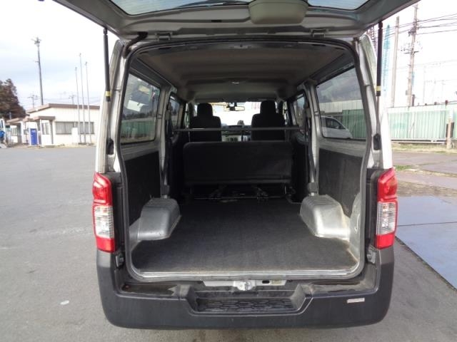 NISSAN NV350 CARAVAN