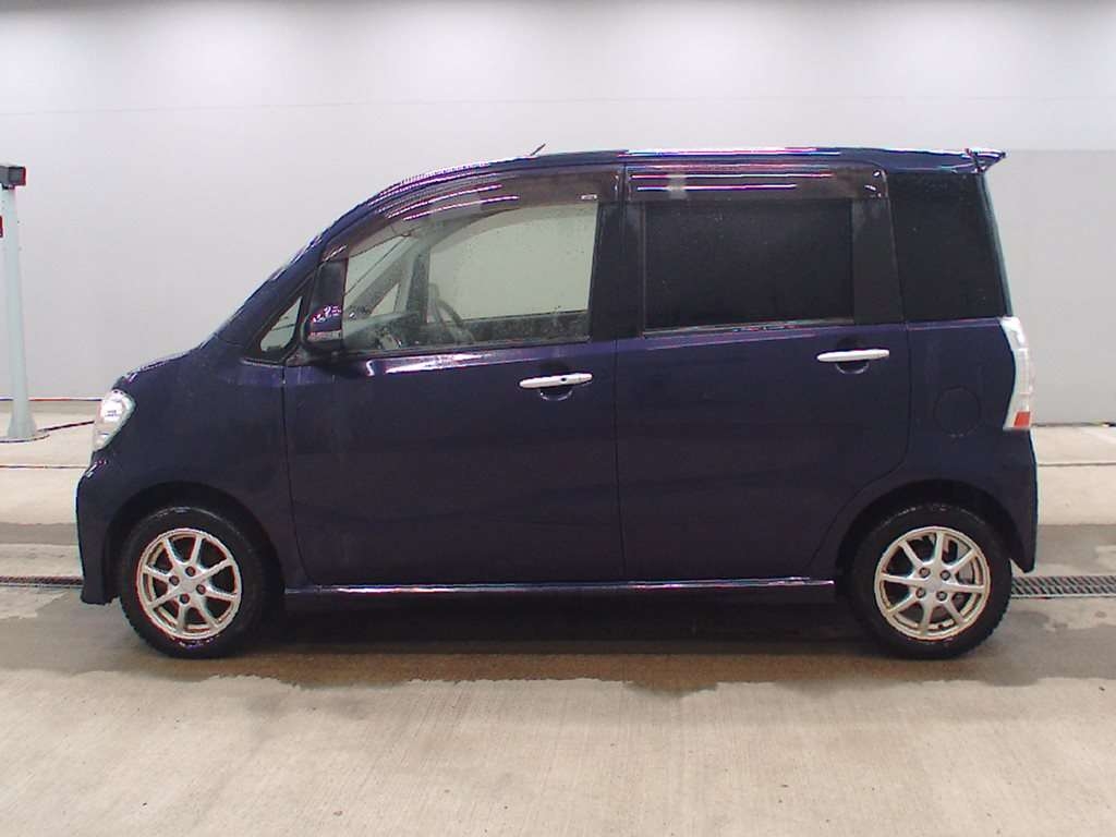 DAIHATSU TANTO EXE