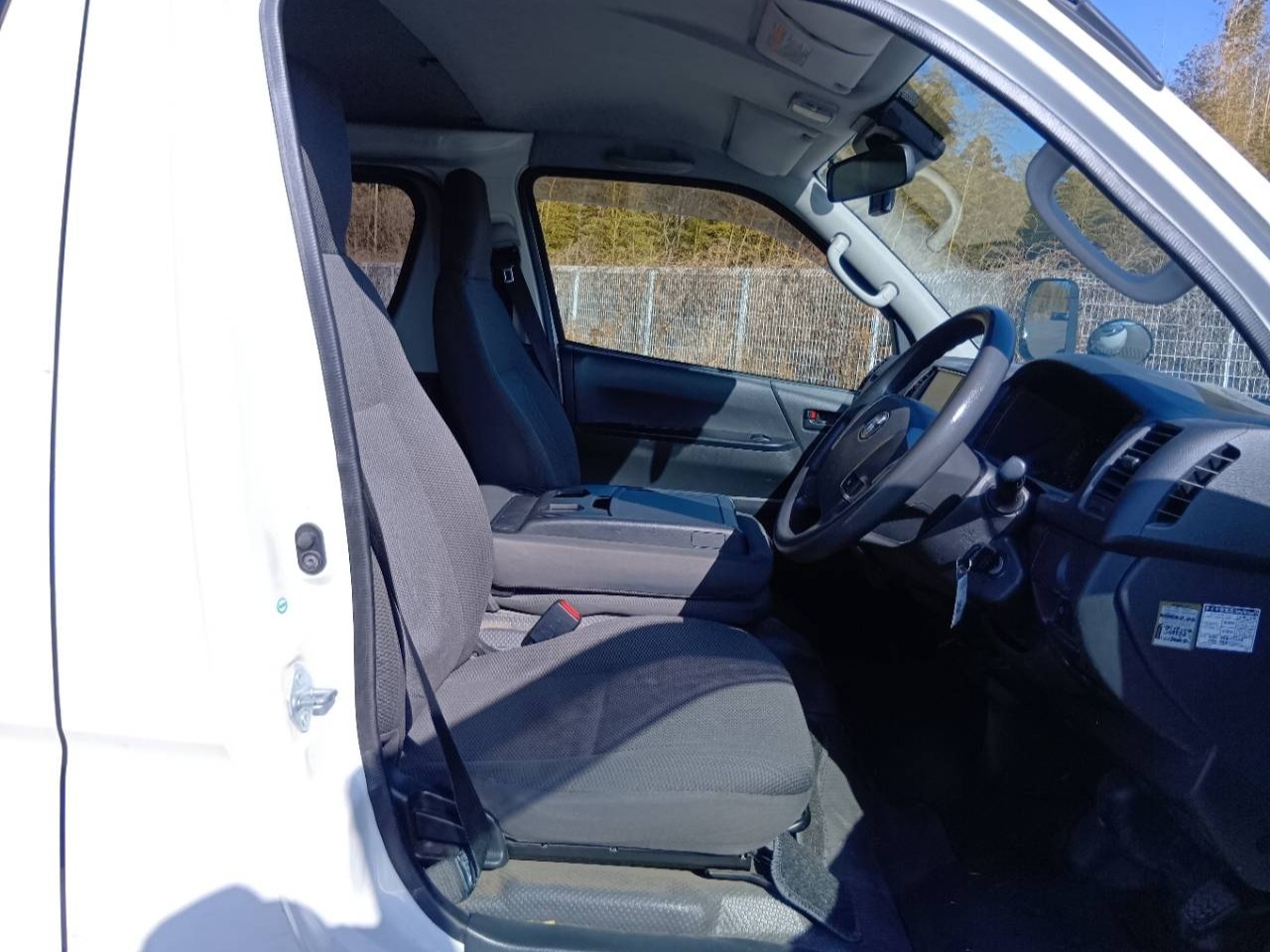TOYOTA REGIUS ACE