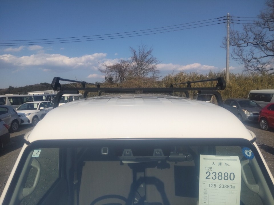 NISSAN NV100 CLIPPER