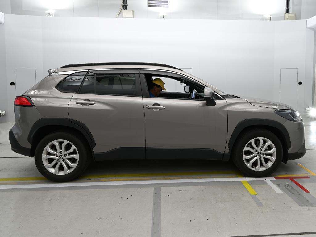TOYOTA COROLLA CROSS