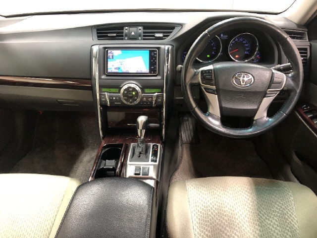 TOYOTA MARK X