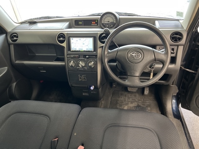 TOYOTA BB