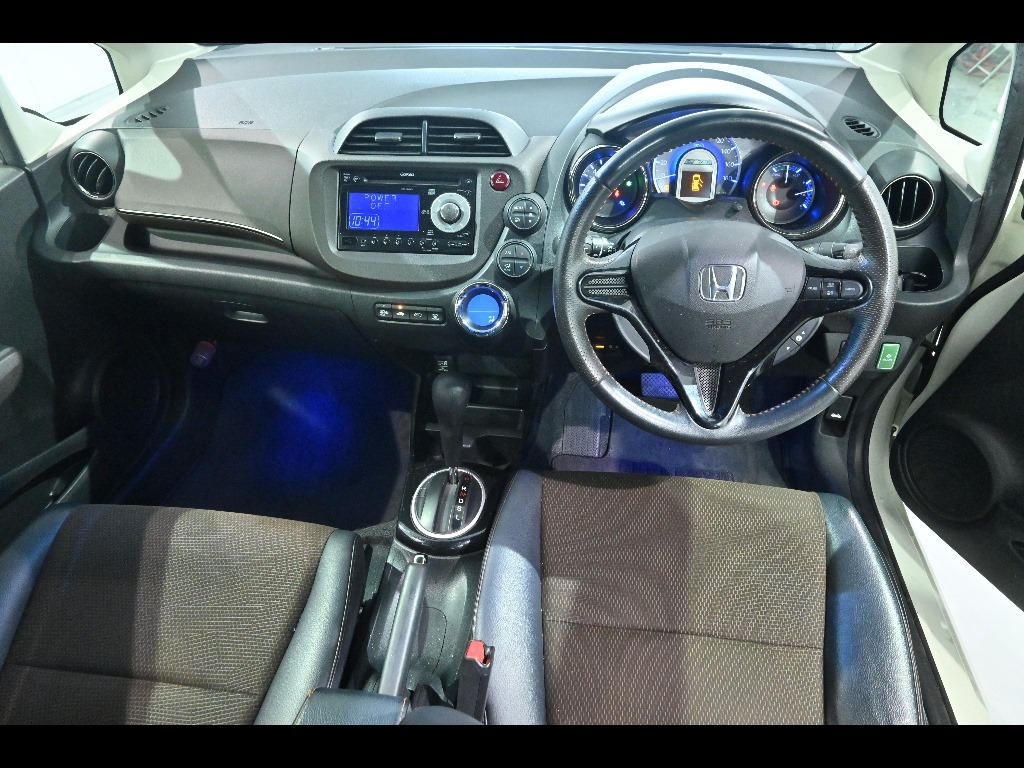 HONDA FIT SHUTTLE