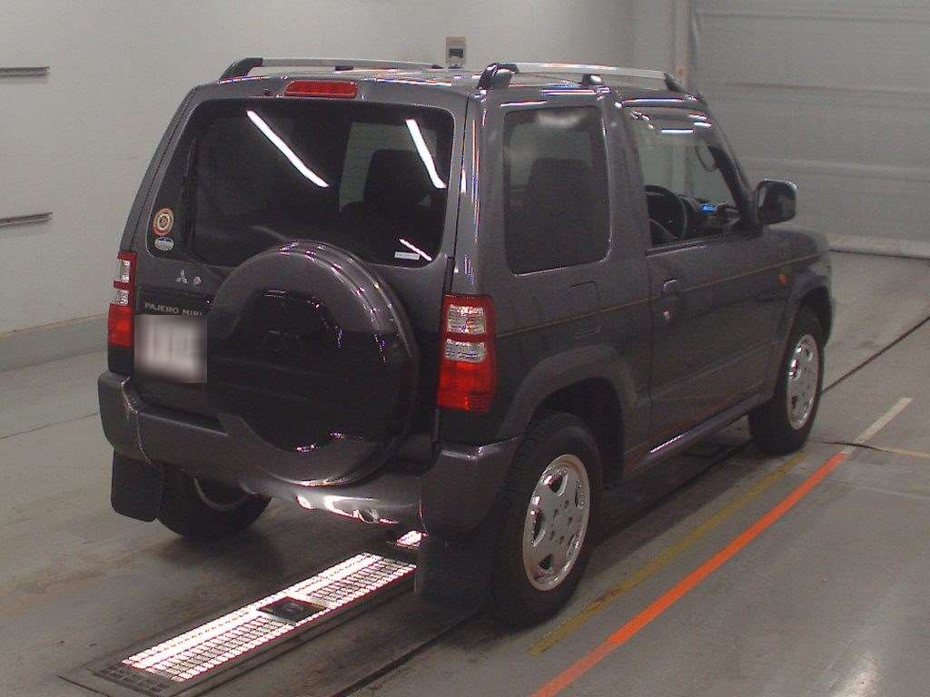 MITSUBISHI PAJERO MINI