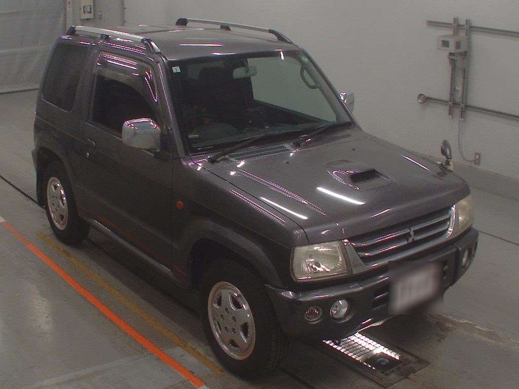 MITSUBISHI PAJERO MINI