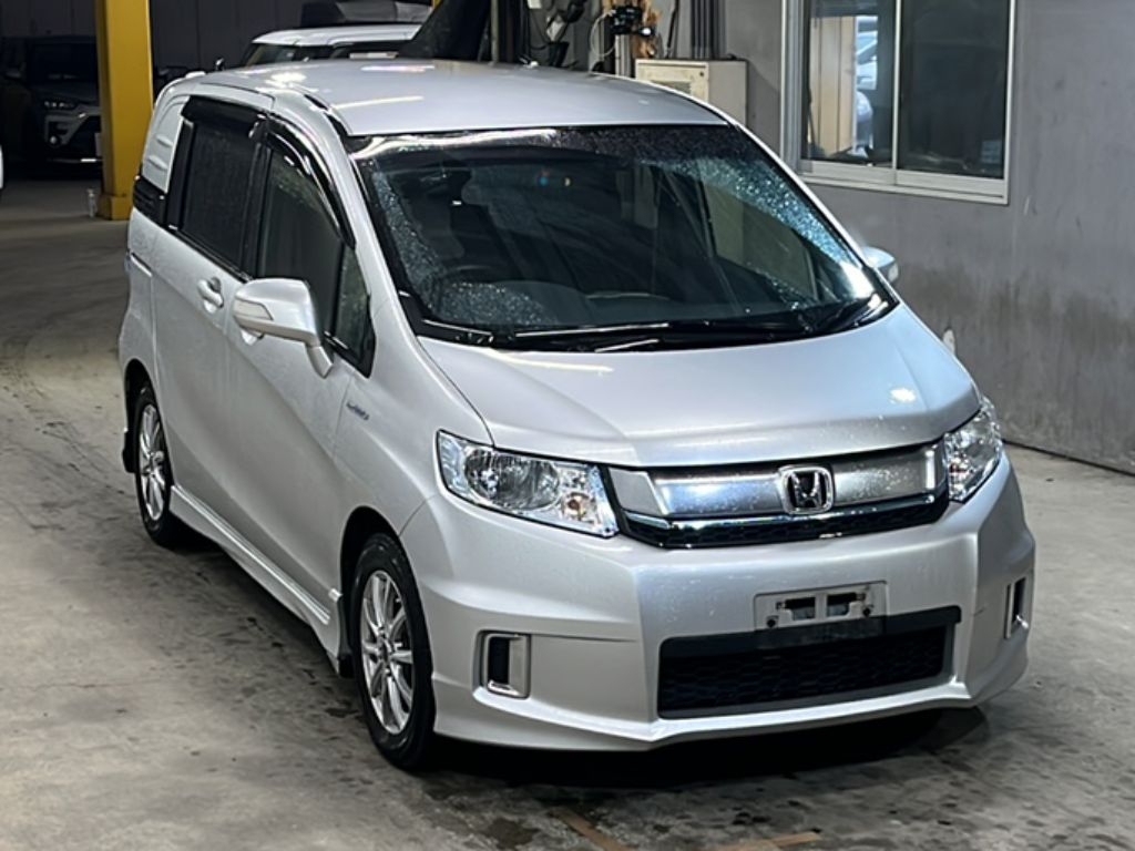 HONDA FREED