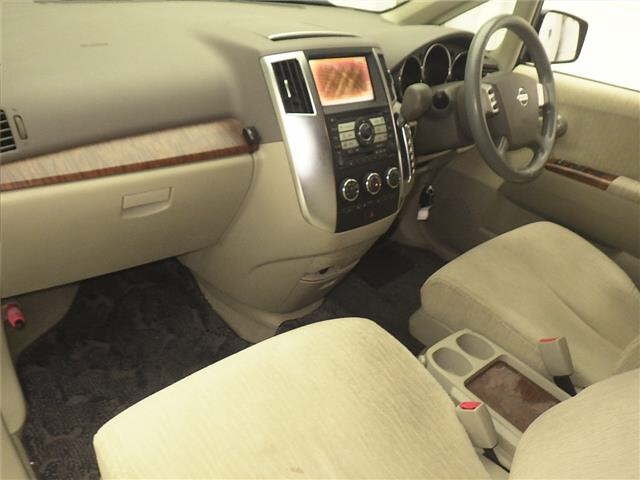 NISSAN PRESAGE
