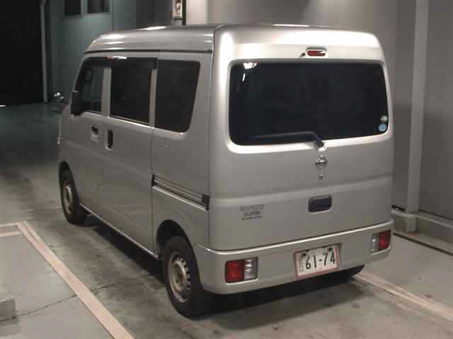NISSAN NV100 CLIPPER