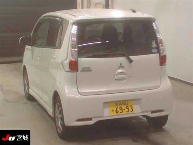 MITSUBISHI EK CUSTOM
