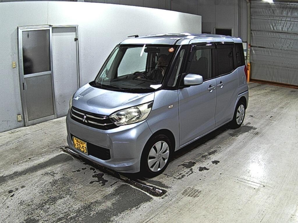 MITSUBISHI EK SPACE