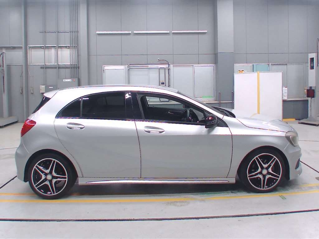 MERCEDES-BENZ A-CLASS