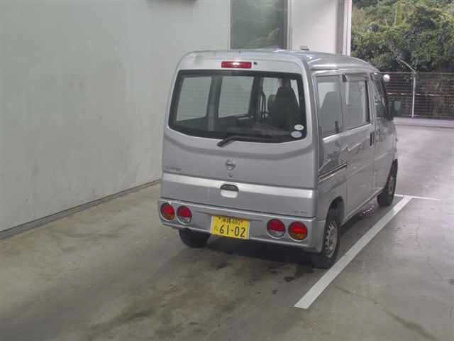 NISSAN CLIPPER