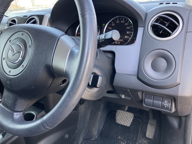 MAZDA VERISA