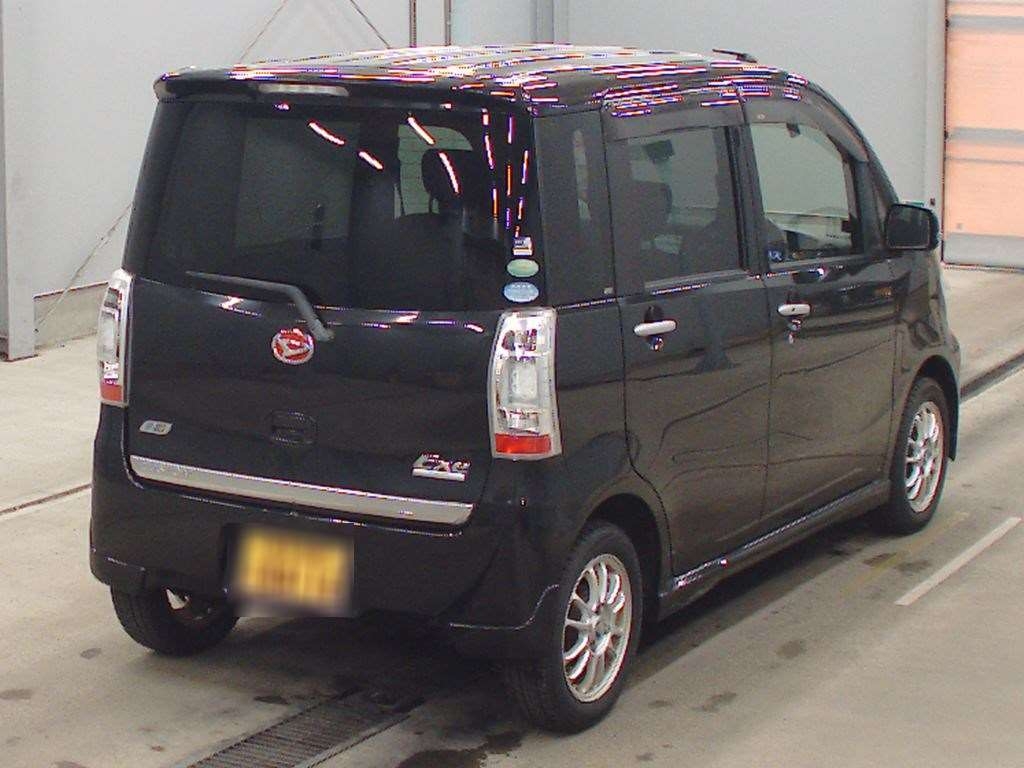 DAIHATSU TANTO EXE