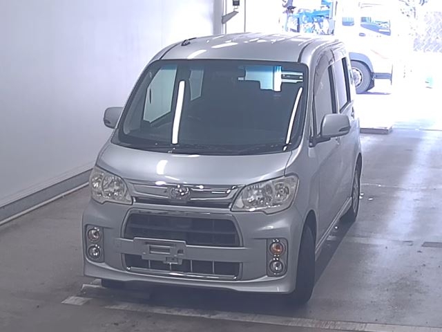 DAIHATSU TANTO EXE
