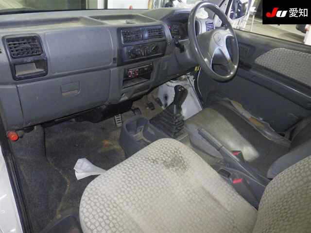 MITSUBISHI TOWN BOX