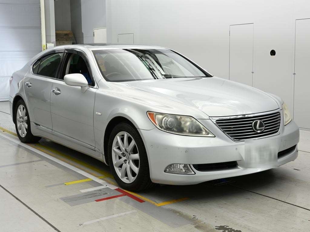 LEXUS LS460
